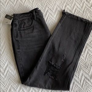 O’Neill Mason Jean, black, distressed, size 28